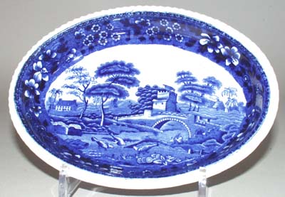 Dish oval c1907